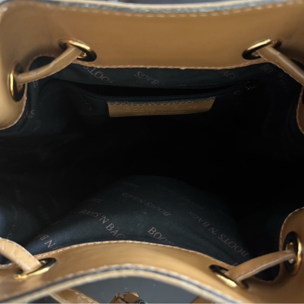 Boots N Bags EPI Leather Tan Bucket Bag - Picture 8 of 11